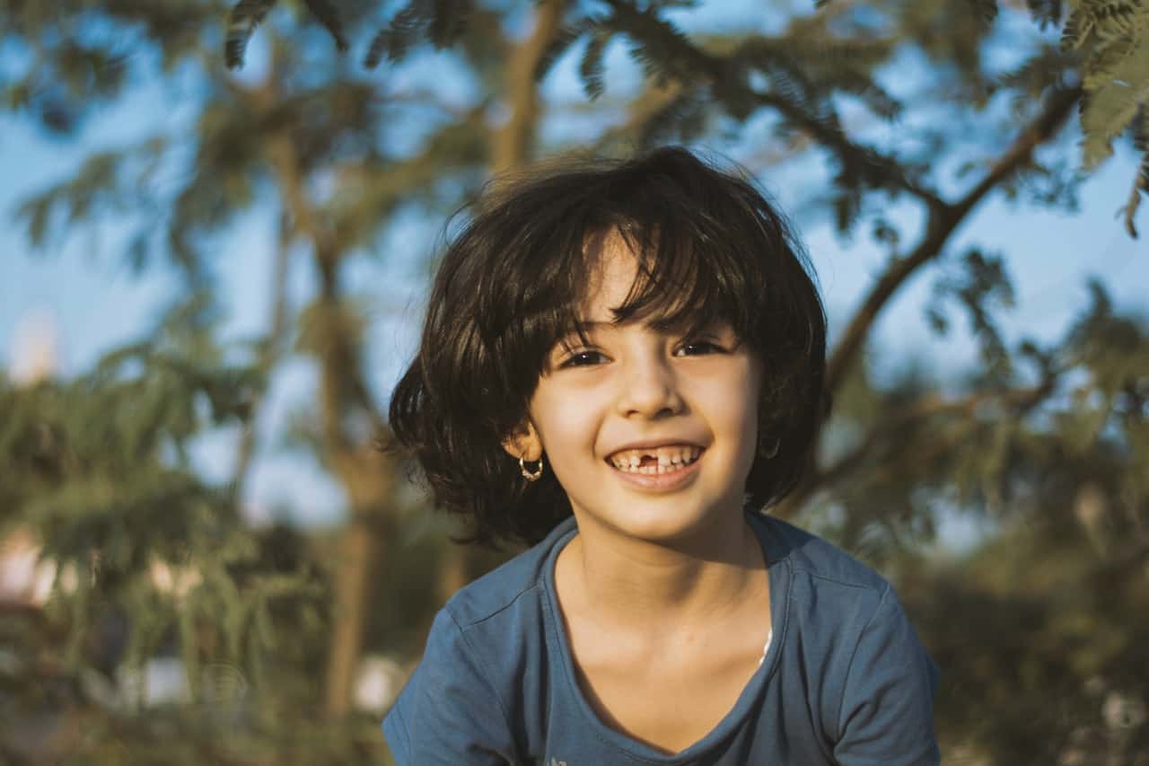 SO BEHALTEN IHRE KINDER GESUNDE ZÄHNE